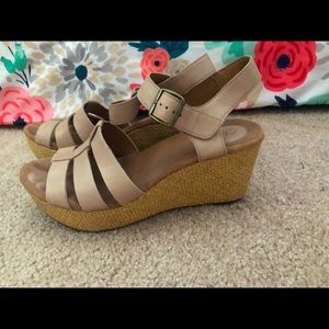 CLARKS Sandals 9